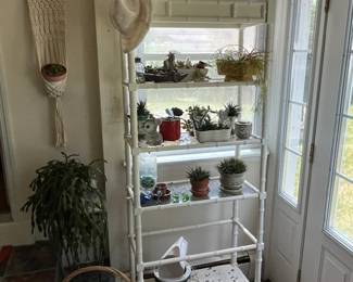 EM white shelf