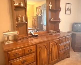 Dressers 