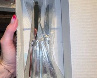 Lenox Stainless Steel Serrated Steak Knife Set