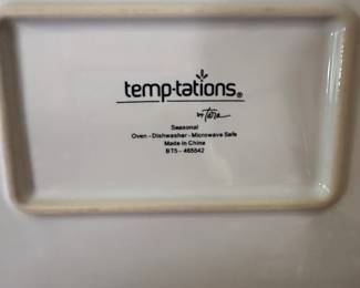 Temptations by Tara Hydrangea Ceramic Bakeware Set second image