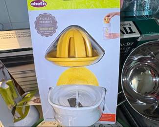 Chefn Pickle Preserve LemonAid Citrus Spiralizer Reamer