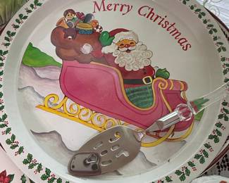 Vintage "Merry Christmas" Santa Claus Sleigh Metal Serving Tray with Cake Server