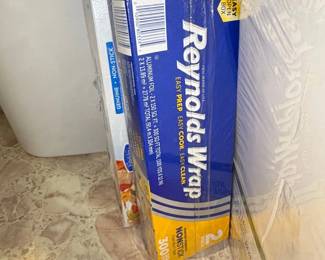 Reynolds Wrap Nonstick Aluminum Foil Pack