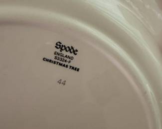 Spode Christmas Tree Dinner Plate S3324-F