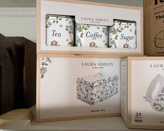 Laura Ashley VQ Kitchen Storage Set Bread Bin and Piece Canister Set