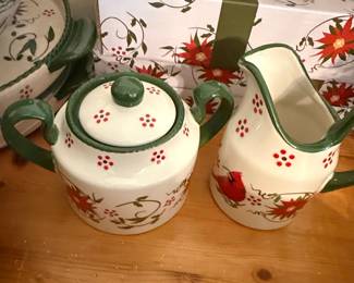 Temptations "Old World Poinsettia" Sugar Bowl and Creamer Set