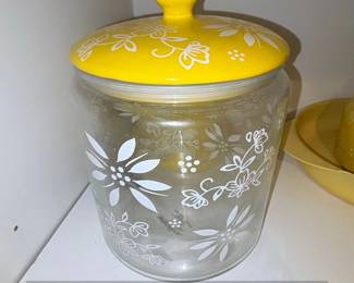 Vintage Anchor Hocking Hildi Daisy Glass Canister with Yellow Lid