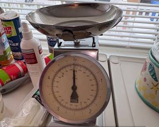 Good Cook Mechanical Kitchen Scale with Stainless Steel Bowl