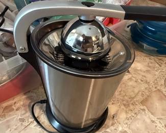 Cooks Tradition Electric Citrus Juicer