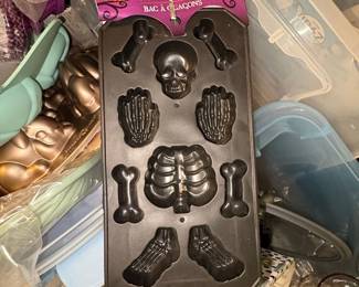 Halloween Skeleton Bone Ice Cube Tray Mold