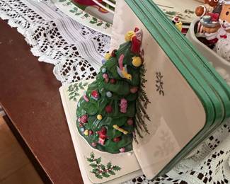Portmeirion The Holly and the Ivy Christmas Tree Napkin Holder