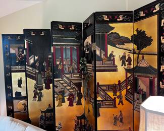 8 panel screen