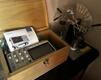 Siglent Technologies digital osciloscope