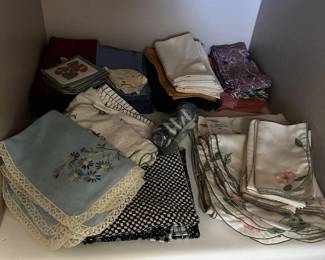 cloth napkins