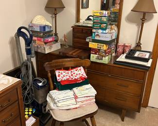 Dresser, linens, lamps