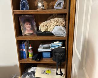 Decor, bookshelves