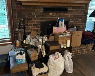 Linens and office supplies