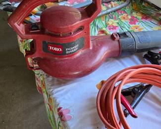 Toro leaf blower