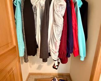 Clothing, doll accessories