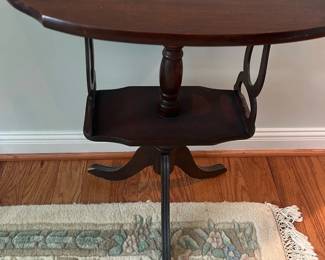 Mahogany Oval Accent Table