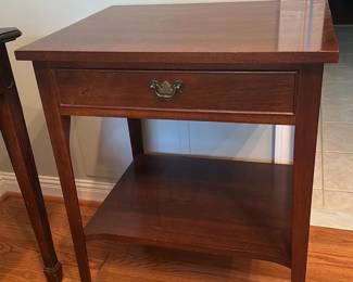 Craftique Mahogany Side End Table