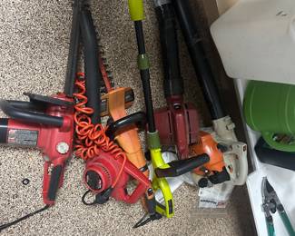 yard tools