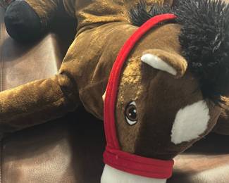 brown plush horse 