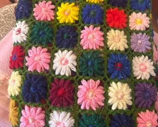 Vintage Floral Afghan