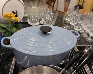 Le Creuset size 30 (6.75 qt) coastal blue Dutch oven