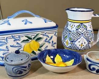 Tunisian ceramic pitcher  Other Pieces 