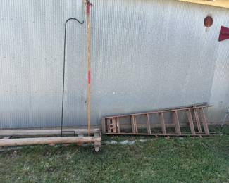 ladder, Sheppard's crook, pole saw