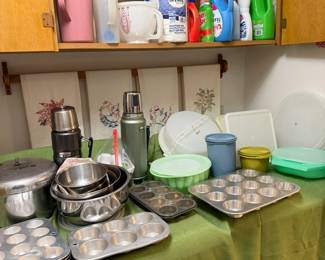 bake ware, Tupperware, cleaning supplies