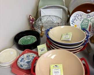 Le Creuset stoneware wok individual serving dish