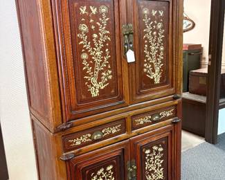 Bone inChinese stacking chest handcrafted in Zhejiang
