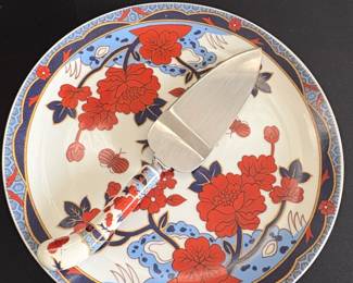 Imari Porcelain Cake Server and Plate Set second image