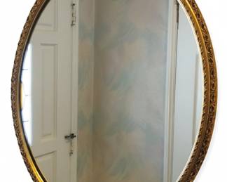 Ornate Oval Gilt Mirror with Acanthus Leaf and Beaded Detail
