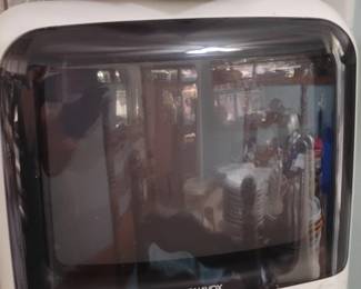 Magnavox CRT Television