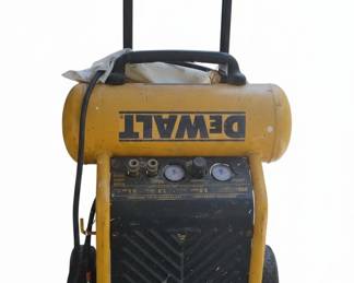 DeWalt D . Gallon PSI Portable Air Compressor