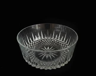 Arcoroc France Starburst Crystal Glass Serving Bowls Set of second image