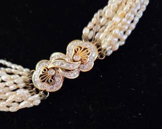 Diamond Clasp Pearl Necklace