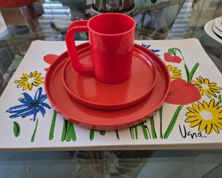 Vera Placemants w/ Mod Red Melmac Lunch Set