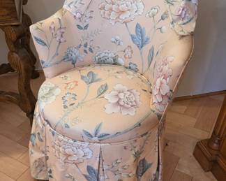 Boudoir Chair on Wheels