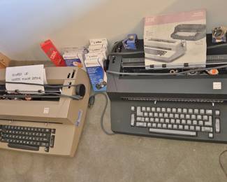 1970's IBM "Selectric" Typewriters w/ Covers (3)