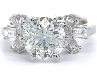 3.24 Carat Natural Diamond Ring in 18K White Gold