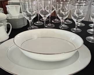 Noritake Rainier Dinnerware Set with Stemware second image