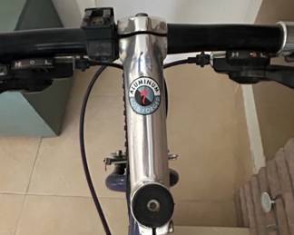 Specialized Stumpjumper Mountain Bike second image