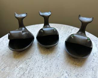Set of 3 vintage metal whale ashtrays