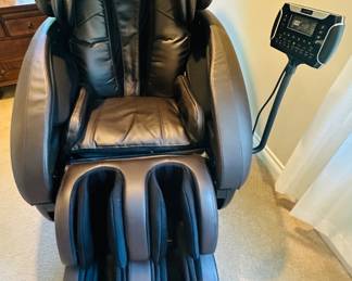 Infinity IT 8500 massage chair