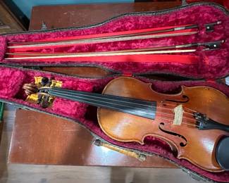 Vintage violin