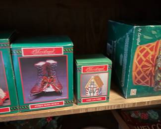 Holiday items